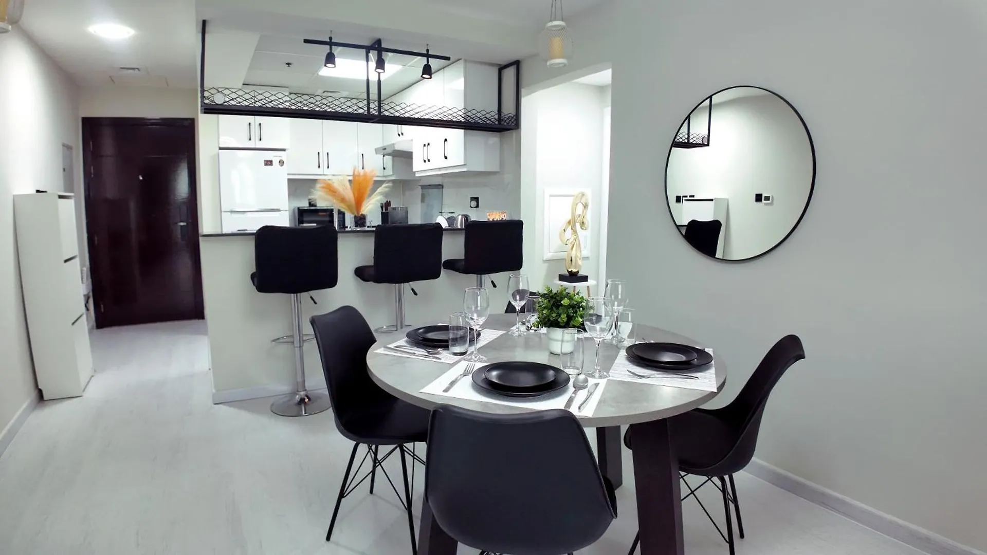 דירה דובאי Silk Valley - Modern 1B Close To The Beach & Metro איחוד האמירויות הערביות