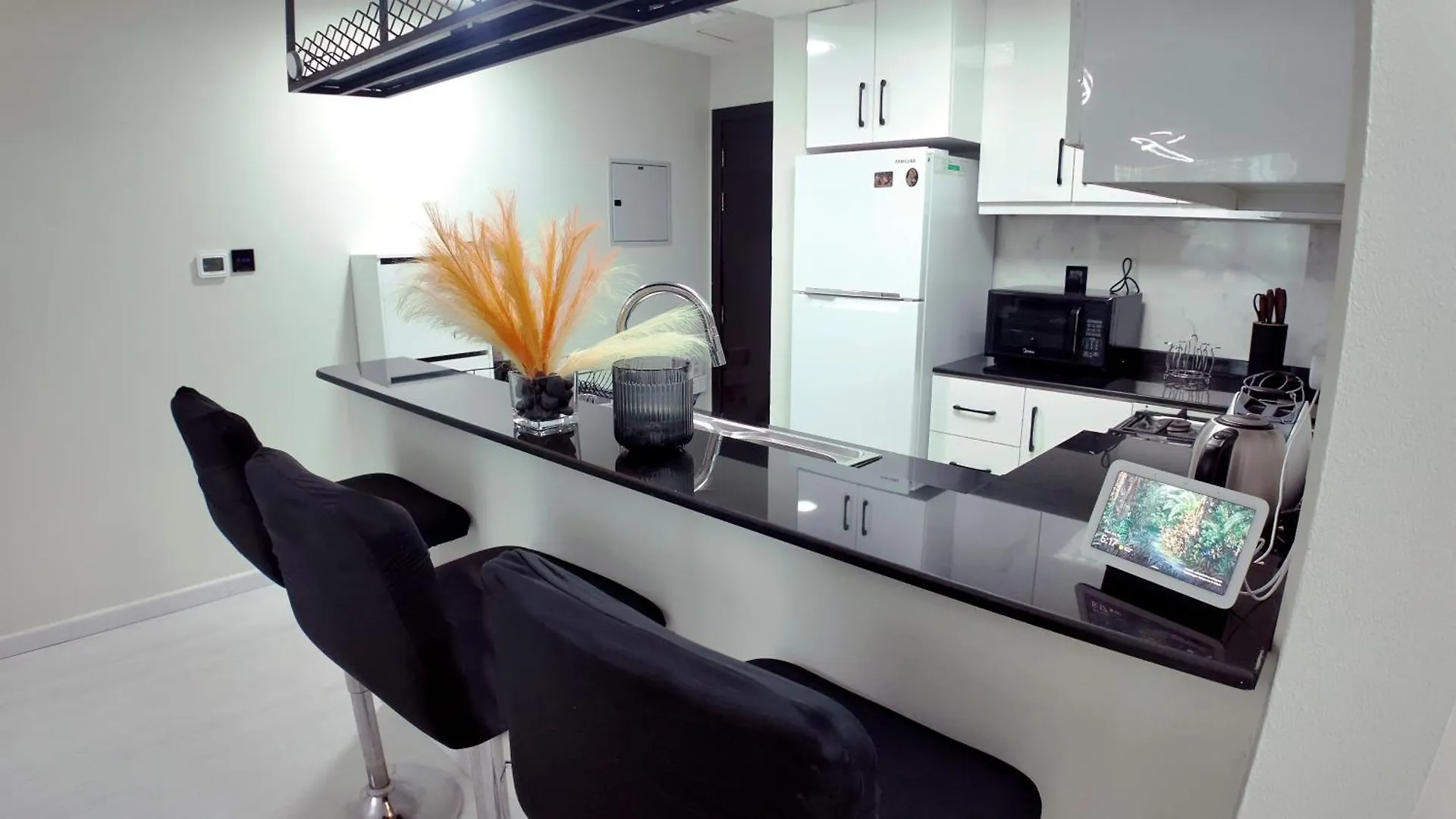 Silk Valley - Modern 1B Close To The Beach & Metro Dubai United Arab Emirates
